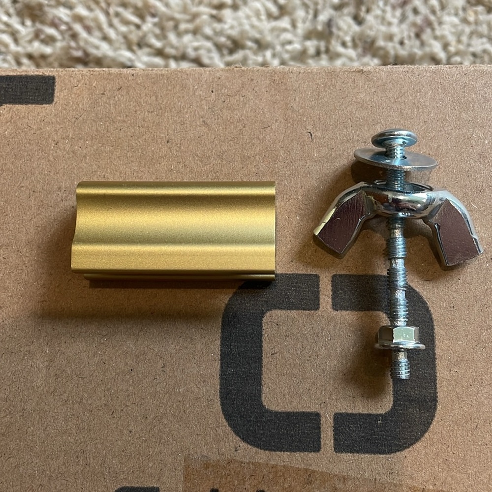 Goldenwarm 15 pack Matt gold Dresser Handles
NEW in the box